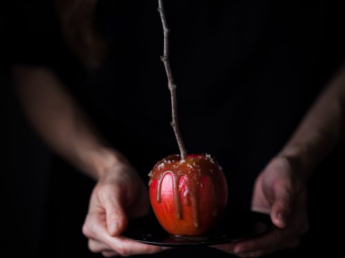 Vegan Salted Caramel Apples The Simple Green