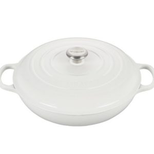 White le creuset dutch oven.